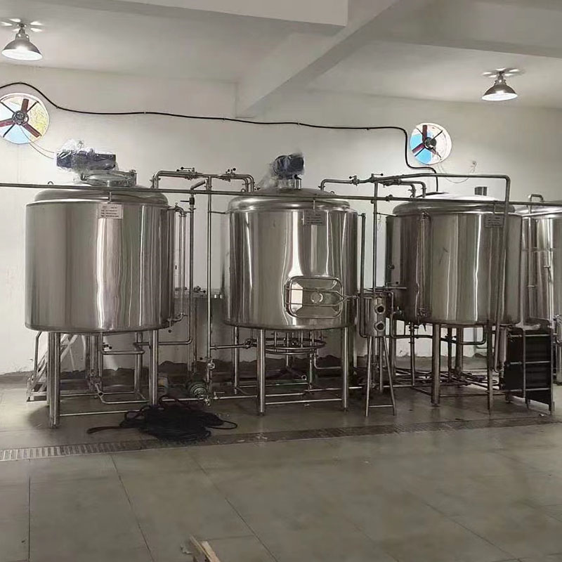 乐东精酿啤酒设备厂—如何延长精酿啤酒设备的使用寿命